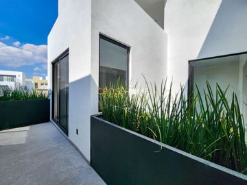 CASA EN VENTA, JURIQUILLA QRO.