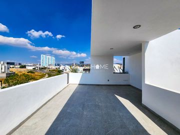 CASA EN VENTA, JURIQUILLA QRO.