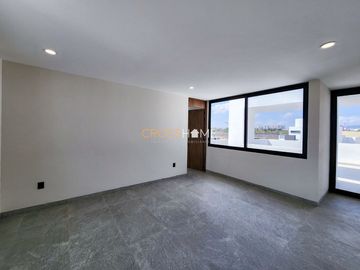 CASA EN VENTA, JURIQUILLA QRO.
