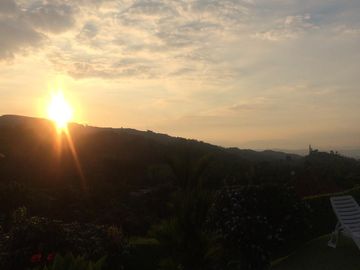 EXCLUSIVA CASA CAMPESTRE. Sector San Bernardo del viento (Manizales).