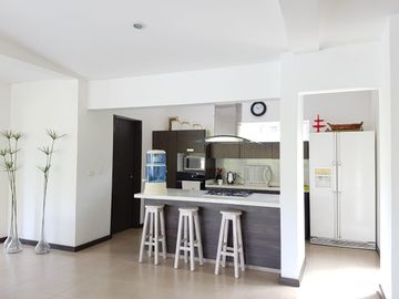 EXCLUSIVA CASA CAMPESTRE. Sector San Bernardo del viento (Manizales).