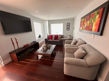 CASA EN EL TRÉBOL-MANIZALES