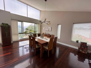 CASA EN EL TRÉBOL-MANIZALES