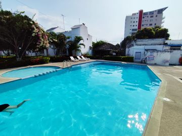 ✅ VENDO CONFORTABLE CASA DOS PLANTAS CON TERRAZA. (TONSUPA - ECUADOR)