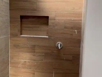 SE VENDE Casa en Mayorazgo
