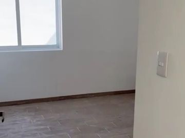 SE VENDE Casa en Mayorazgo