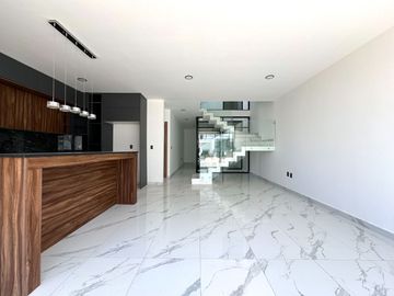 Casa residencial en Pachuca, Gema. 3 recamaras y roof garden.