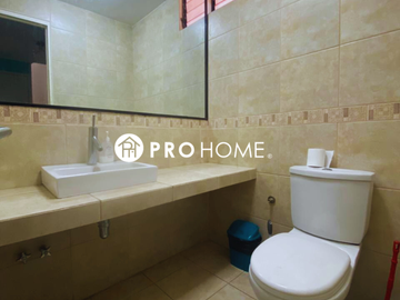 Se vende casa ideal para Empresas en Sector Centro Sur de la Ciudad