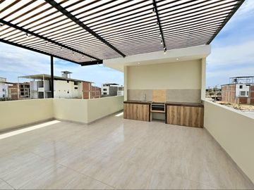 HERMOSA CASA DE ESTRENO CON PISCINA EN VENTA EN URB.ALAMEDA COUNTRY CLUB CASTILLA