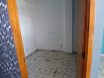 Edificio en Venta en San Francisquito, Frente a Plaza Latitud Victoria