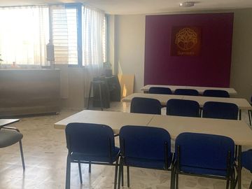 Edificio en Venta en San Francisquito, Frente a Plaza Latitud Victoria