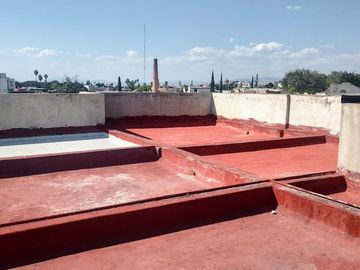 Edificio en Venta en San Francisquito, Frente a Plaza Latitud Victoria