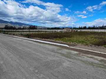 🌄 Terrenos Exclusivos en Malchinguí, San Luis 🌄