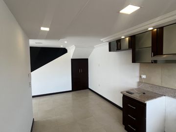 CASA DE VENTA, Sector Totoracocha C1426