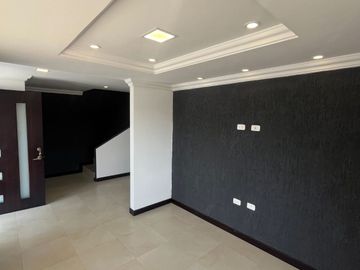 CASA DE VENTA, Sector Totoracocha C1426