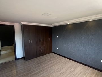 CASA DE VENTA, Sector Totoracocha C1426