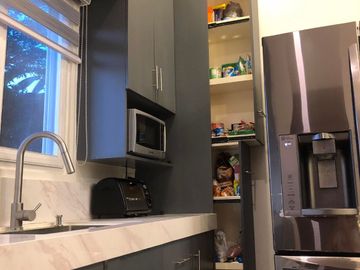 Modern Bungalow House for SALE at 10M or RENT 55k a month in Laguna BelAir 3