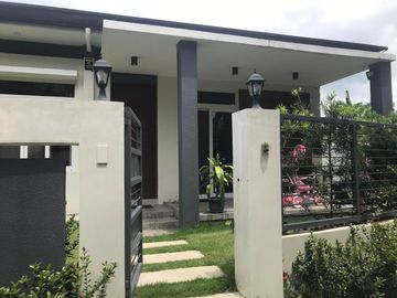 Modern Bungalow House for SALE at 10M or RENT 55k a month in Laguna BelAir 3