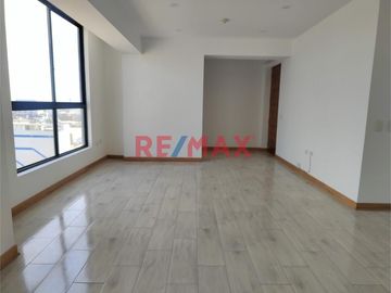 Departamento Con Vista Increible En El Piso12 , Con 2 Estacionamientos Disponibles , Urb San Andres 1 Ra Etapa
