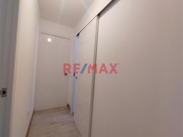 Departamento Con Vista Increible En El Piso12 , Con 2 Estacionamientos Disponibles , Urb San Andres 1 Ra Etapa