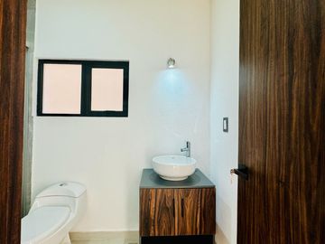 Hermosa casa con  4 recamaras al sur de Pachuca. Reesidencial Altara 164