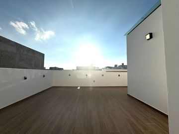 Hermosa casa con  4 recamaras al sur de Pachuca. Reesidencial Altara 164
