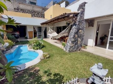 Casa estilo mediterráneo en Un solo Nivel En Burgos Bugambilias,  Temixco Morelos.