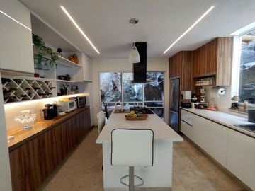 Casa estilo mediterráneo en Un solo Nivel En Burgos Bugambilias,  Temixco Morelos.