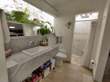 Casa estilo mediterráneo en Un solo Nivel En Burgos Bugambilias,  Temixco Morelos.