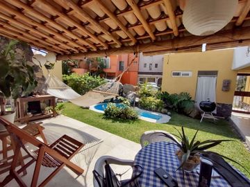 Casa estilo mediterráneo en Un solo Nivel En Burgos Bugambilias,  Temixco Morelos.