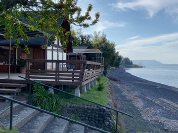 Descubre esta propiedad en Saltos del Molco con acceso al lago Villarrica