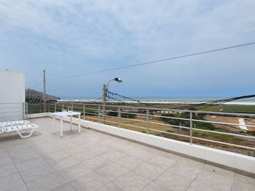 Se Vende Casa Amoblada en Playa Chacra y Mar, a Minutos del Mega Puerto Chancay