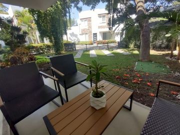 Casa en Condominio amueblada y con alberca, En Jiutepec Morelos.