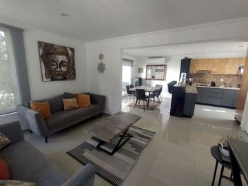 Casa en Condominio amueblada y con alberca, En Jiutepec Morelos.