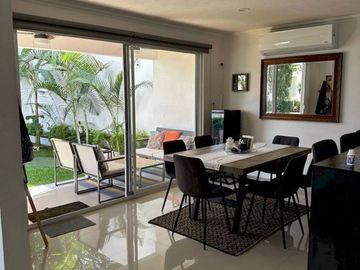 Casa en Condominio amueblada y con alberca, En Jiutepec Morelos.
