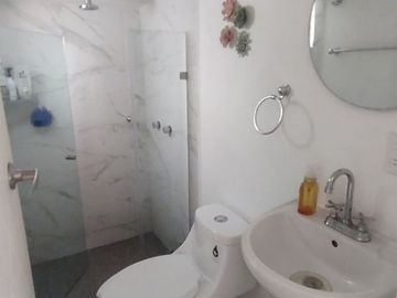 Casa en Condominio amueblada y con alberca, En Jiutepec Morelos.