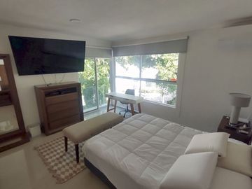 Casa en Condominio amueblada y con alberca, En Jiutepec Morelos.