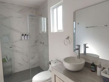 Casa en Condominio amueblada y con alberca, En Jiutepec Morelos.