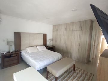 Casa en Condominio amueblada y con alberca, En Jiutepec Morelos.