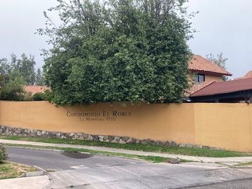 Casa Condominio El Roble Hacienda el Peñón – Las Vizcachas Comuna de  Puente Alto