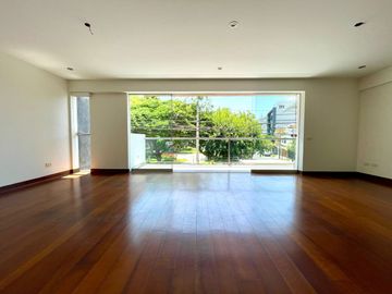 LINDO FLAT FRENTE A PARQUE-3 DORMITORIOS-TERRACITA-2 COCHERAS-TAMBO DE MONTERRICO-SURCO