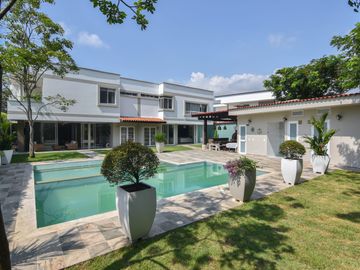 VENTA HERMOSA EXCLUSIVA CASA CONDOMINIO SUR CALI - PANCE..
