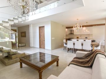 VENTA HERMOSA EXCLUSIVA CASA CONDOMINIO SUR CALI - PANCE..