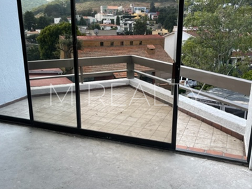 Casa en Venta en Loma de Valle Escondido, Atizapán