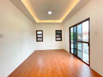 CONTEMPORARY DESIGN HOUSEAND LOT FOR SALE IN BF HOMES LAS PINAS