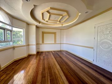 CORNER MEDITERREANEAN DESIGN HOUSE AND LOT FOR SALE IN BF HOMES PARANAQUE