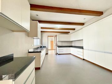 5 Bedrooms Spacious House and Lot for Sale in BF Homes, Parañaque City