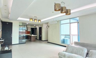 🌟 Live Above It All! Iconic 3BR Corner Residence with Sweeping BGC Views & Premium Parking – Explore Today!