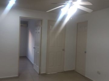 Se Vende Casa en Misión Anáhuac Escobedo con Terraza