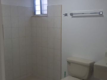 Se Vende Casa en Misión Anáhuac Escobedo con Terraza
